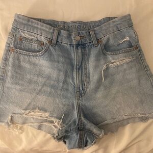 American eagle 90s curvy boyfriend shorts